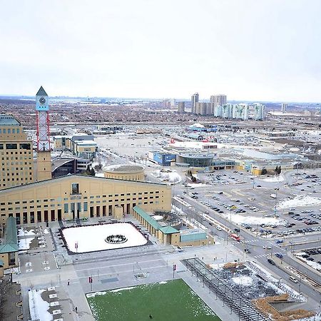 Downtown Mississauga Executive Suites Sq1 Exterior foto